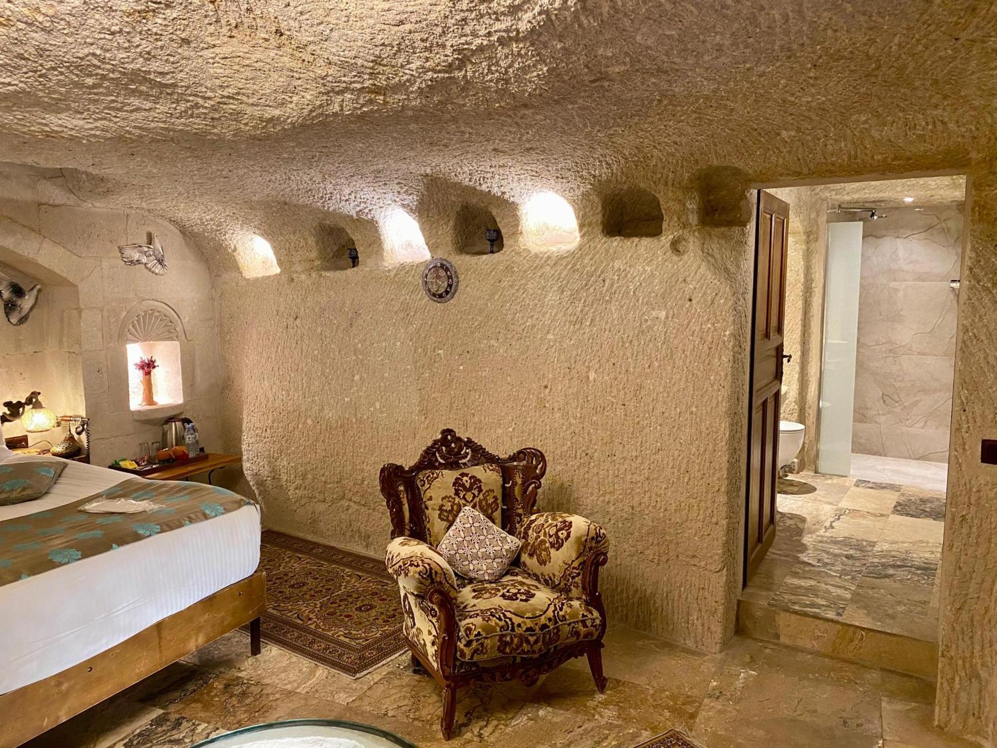 Aren Cave Hotel And Art Gallery Göreme Exteriör bild