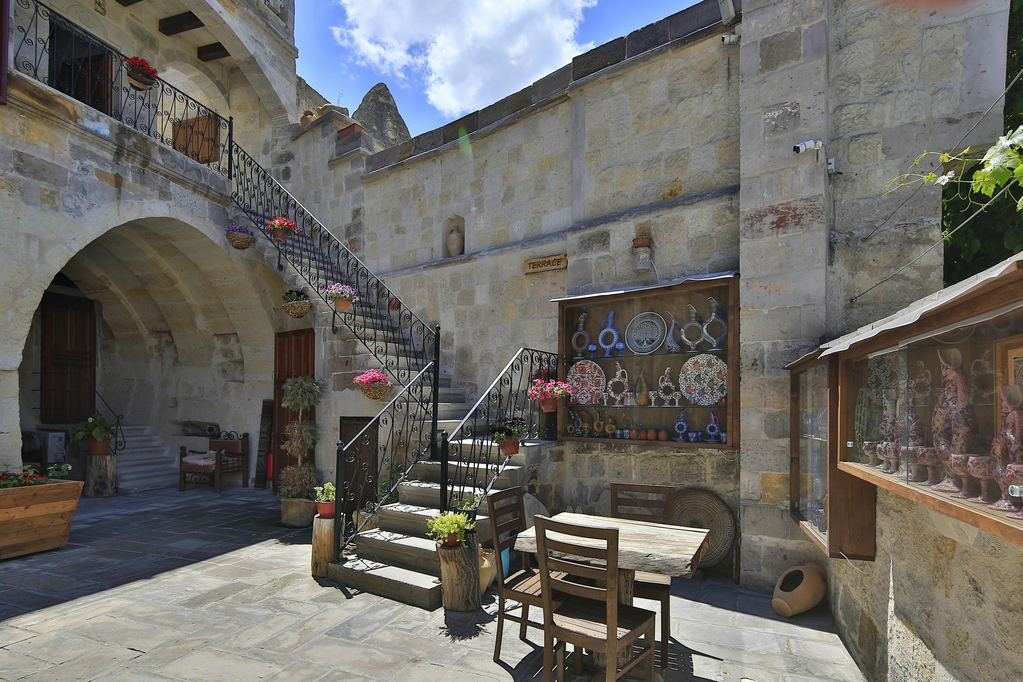 Aren Cave Hotel And Art Gallery Göreme Exteriör bild